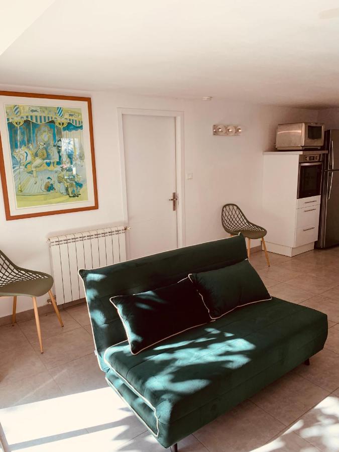 Appartement Independant Avec Jardin Et Acces Piscine Ним Экстерьер фото