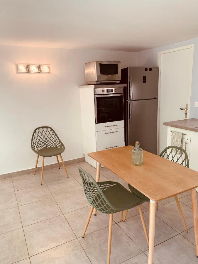 Appartement Independant Avec Jardin Et Acces Piscine Ним Экстерьер фото