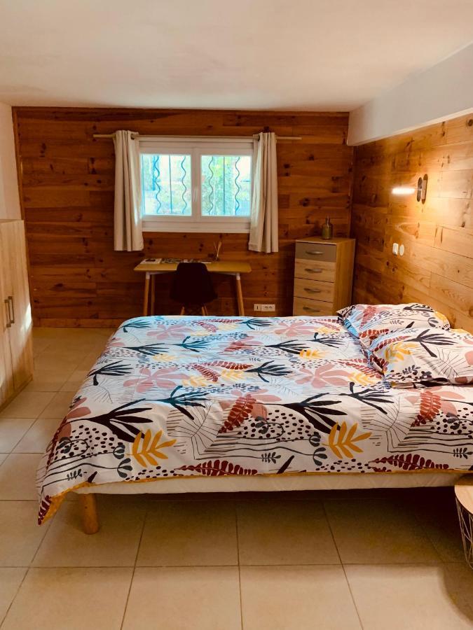 Appartement Independant Avec Jardin Et Acces Piscine Ним Экстерьер фото